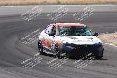 media/Jun-01-2025-CalClub SCCA (Sun) [[eae223c5dd]]/Group 1/Track Event 4/